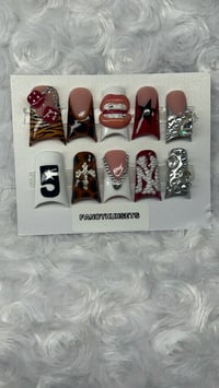 NY Made Press On Nails 
