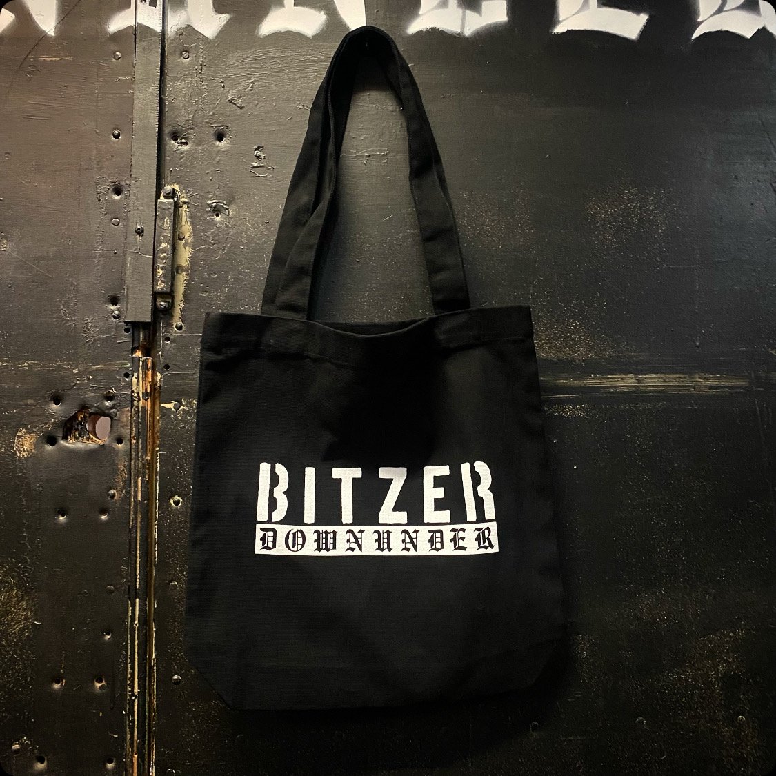 Image of DOWNUNDER TOTE BAG (BLACK)