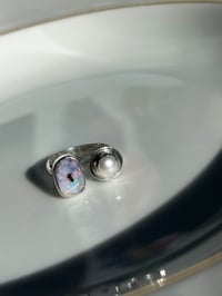 Image 5 of Doppelring mit Boulder Opal und Perle