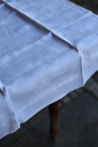 Image 4 of 1 französische Serviette mit Monogram  nicht entzifferbar