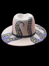 Image 4 of Kraken Hat 