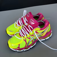 Image 1 of size: us7.5 uk5 eu39 cm24.5