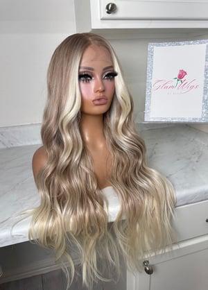 Image of Hillary luxury free part (pre order)