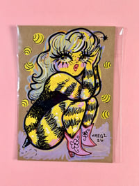 Bee Baddie in pink bootz  (original)