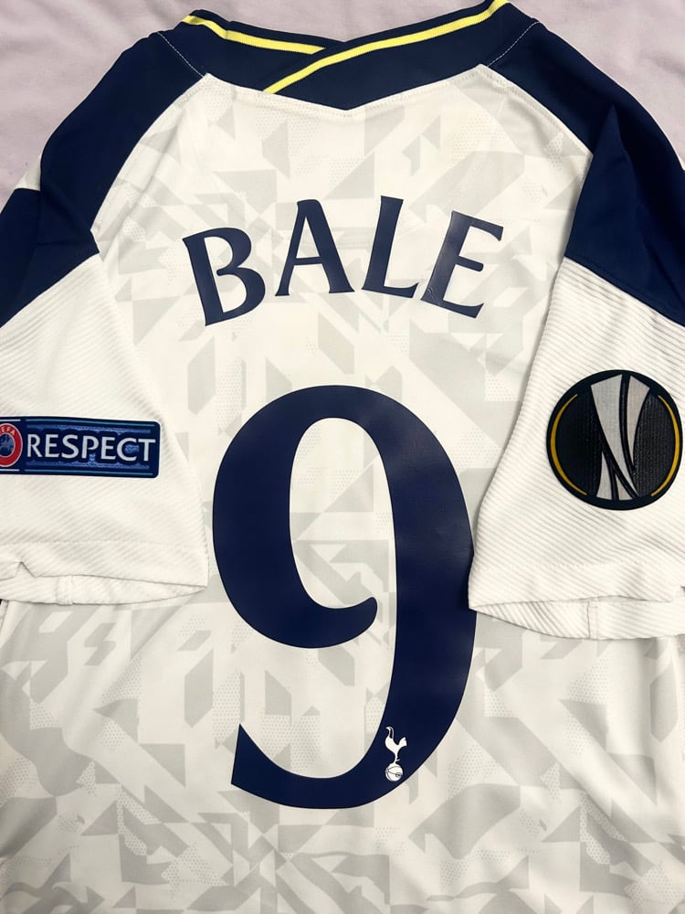 Image of Tottenham Hotspur “BALE 9” 2020/21 Home Shirt + UEL patches (S)