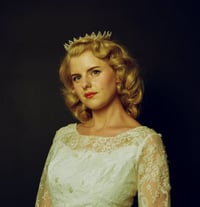 Image 1 of 1950s Pearl Crown