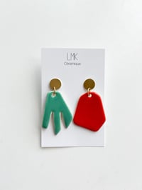 Paire de boucles d'oreilles céramique DUO lagon foncé et rouge