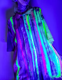 Image 4 of I NeeD You UV PoLo (3XL)
