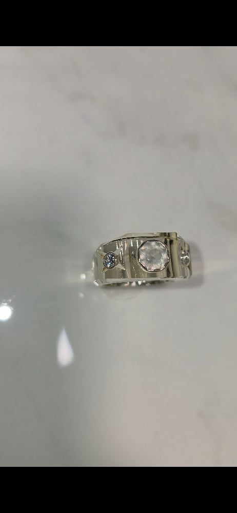 Image of Golden Sunline Signet