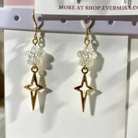 Image 4 of Star Point Dangle Earrings