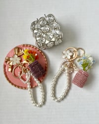 Flowers Pot Keychains