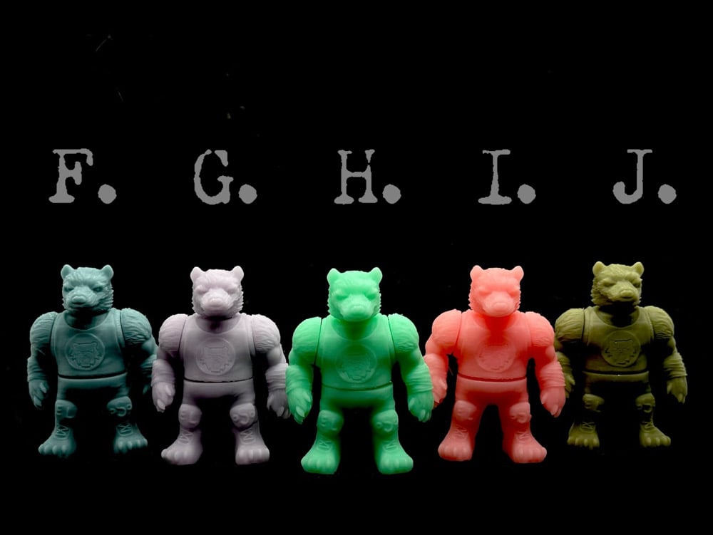 Image of El Oso (Malformers Series 3)