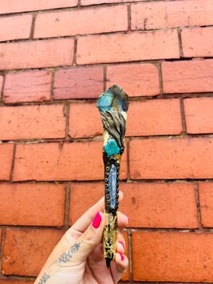 Image of Manifesting pen Labradorite