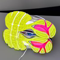 Image 5 of 2 sizes: us8.5/40eu, us9.5/W11/eu43.5