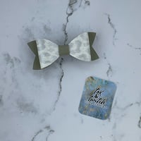 Image 3 of Sweetheart ‘Leopard’ Bows