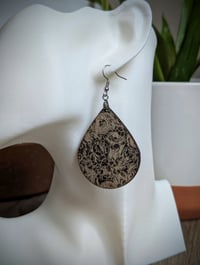 Image 2 of Paisley Peony Etchings 