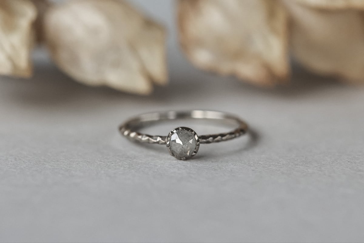 Image of 18ct White gold, Milky pale grey diamond faceted ring (LON214)