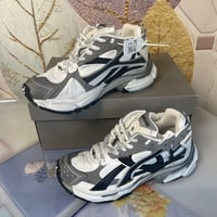 Image 3 of UNISEX STAY IN LANE RUNNERS