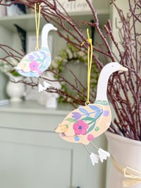 Image 1 of SALE! Country Flowers Geese Decorations ( Set of 2 )