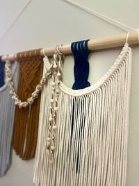 Image 4 of Autumn Wind 🍂 - Macrame Wall Hanging (large)