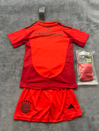 Image 2 of Bayern Munich red - plain 