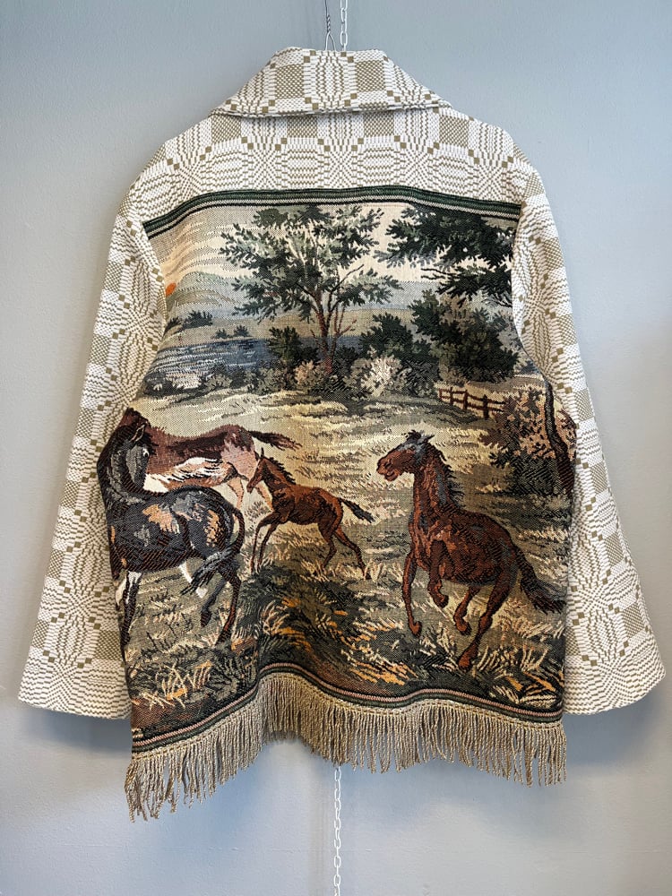 Image of Horse tapestry shirt (l/xl)