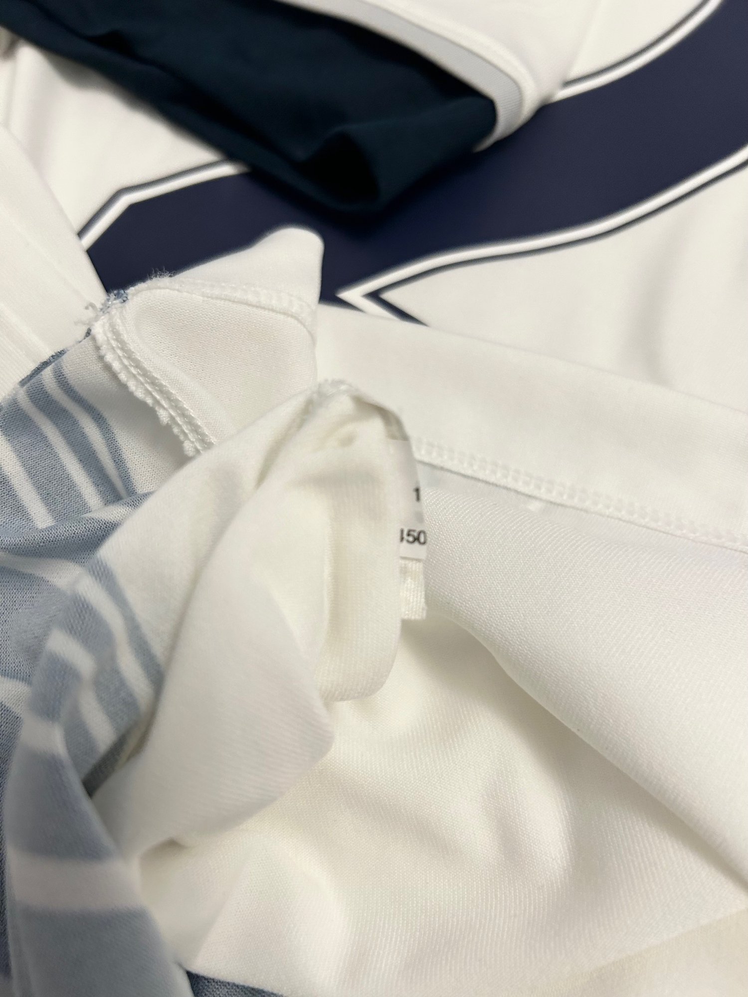 Image of Tottenham Hotspur “ALLI 20” 2015/16 Home Shirt + patches (L)