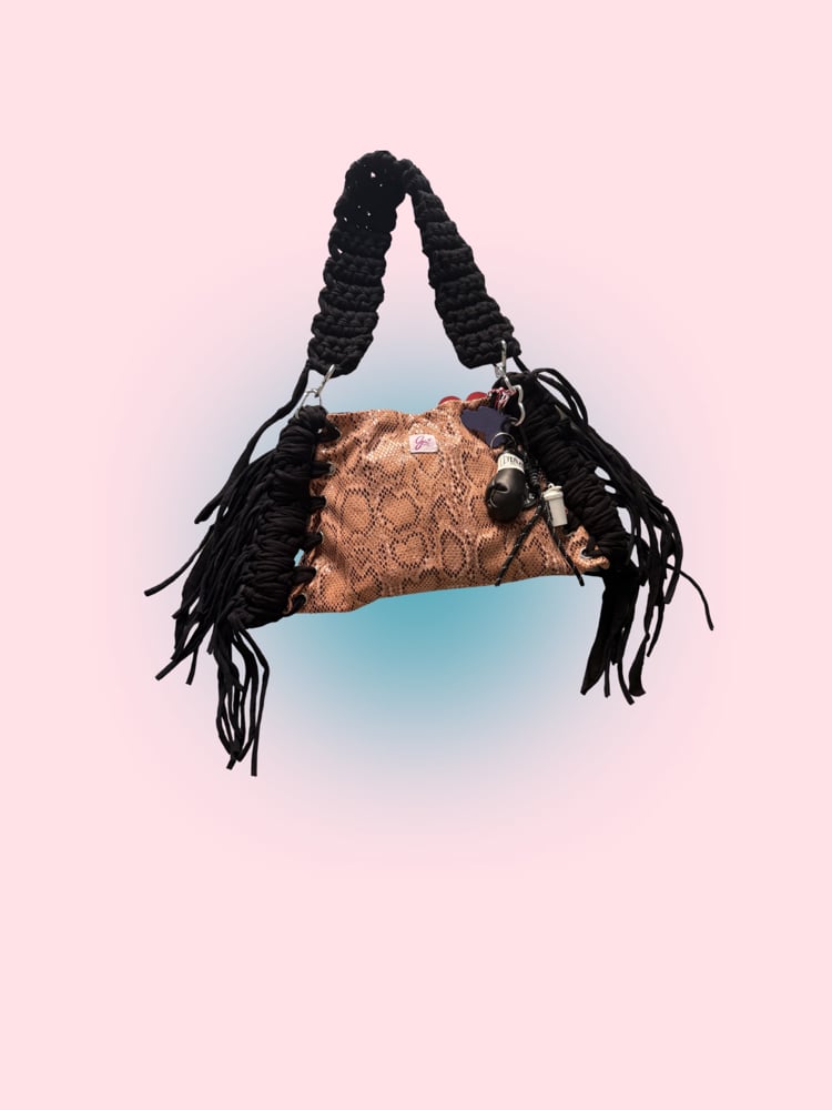 Image of NEW : GIU