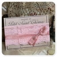 Image 3 of pretty pink lace trim on vintage french style postcard
