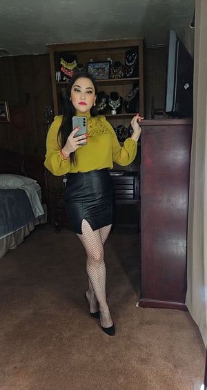 Image of Snake Print Faux leather Mini Skirt 