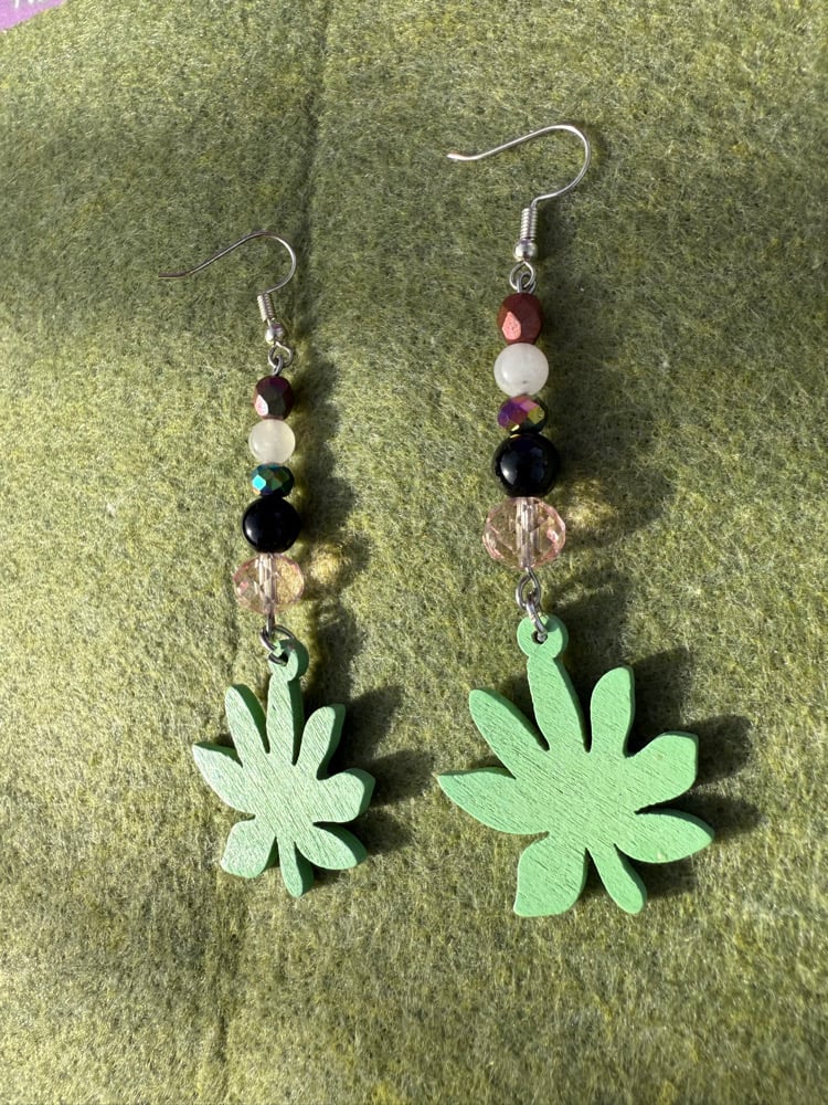 Image of Hippie weed leaf earrings ✨🍃✨