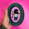 Executioner- Oval velvet frame