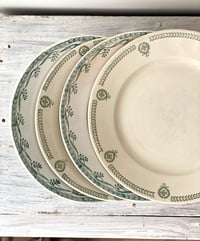Image 1 of Composition 4 assiettes Terre de fer