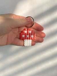 Image 2 of Hama mushroom keyring