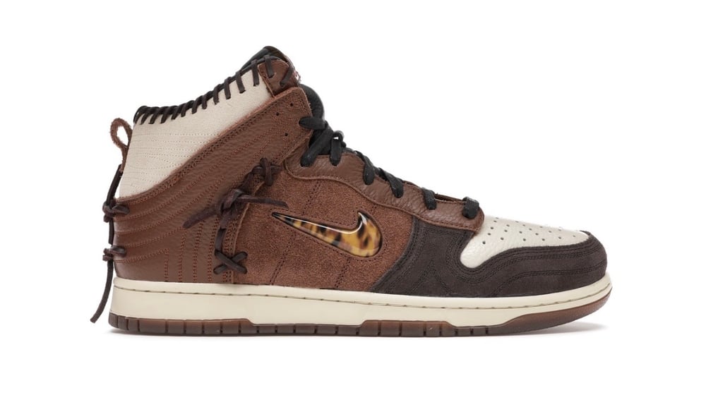 Image of Nike Dunk High "Bodega Legend Fauna Brown"