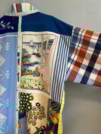 Image 19 of Window with a view coat (xs-xl)