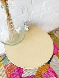 Image 4 of Table en rotin 