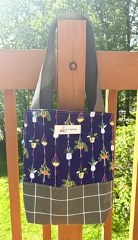 Image 2 of Large Tote 🪴 