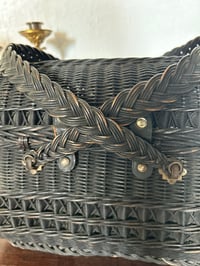 Image 9 of Magnifique panier en osier, à anses croisées, vannerie de Picardie, 1890!! 