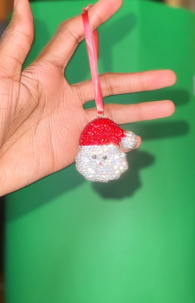 Image of Single Pieces Ornaments 