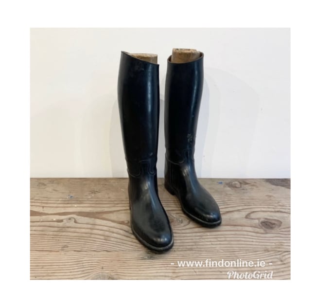 French vintage horse riding boots and  wooden vintage stretchers