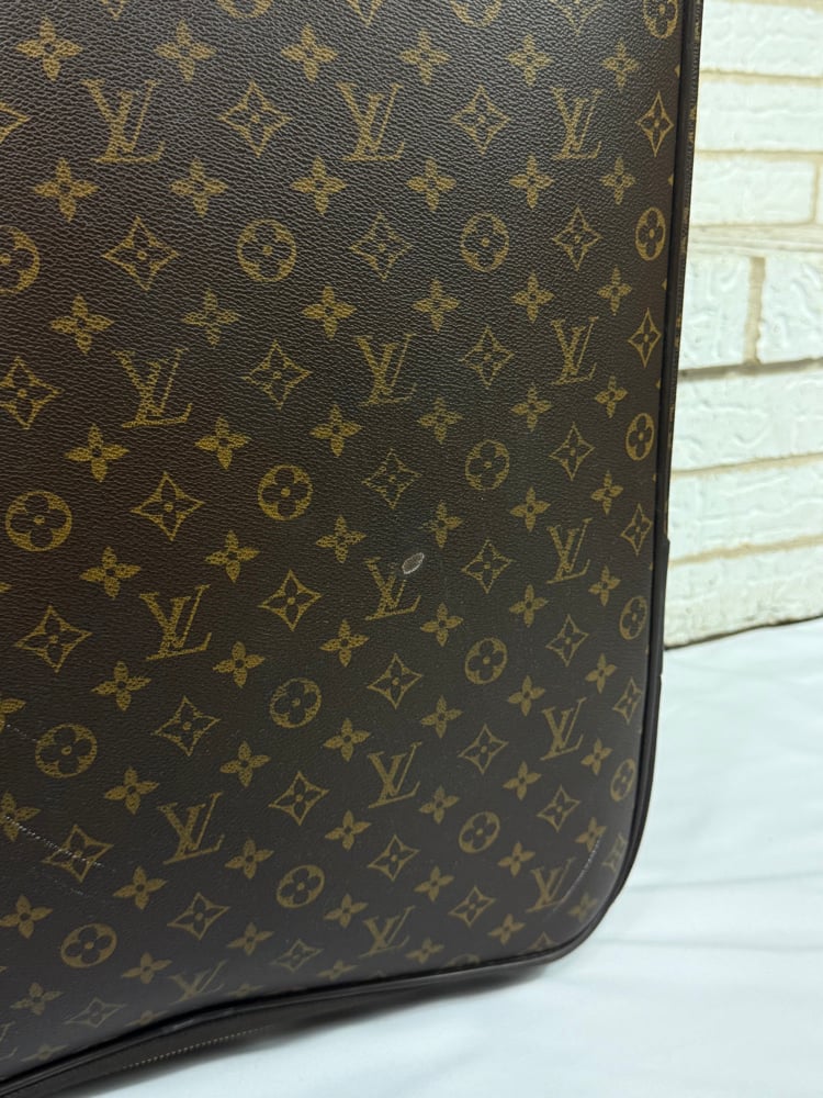 Image of Louis Vuitton 2006 'Pegase 65' Roller Suitcase