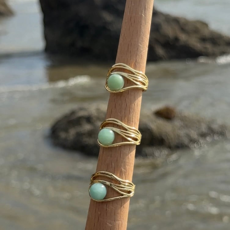 jade nest ring Image 2