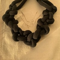 Image 3 of Collar Nora 