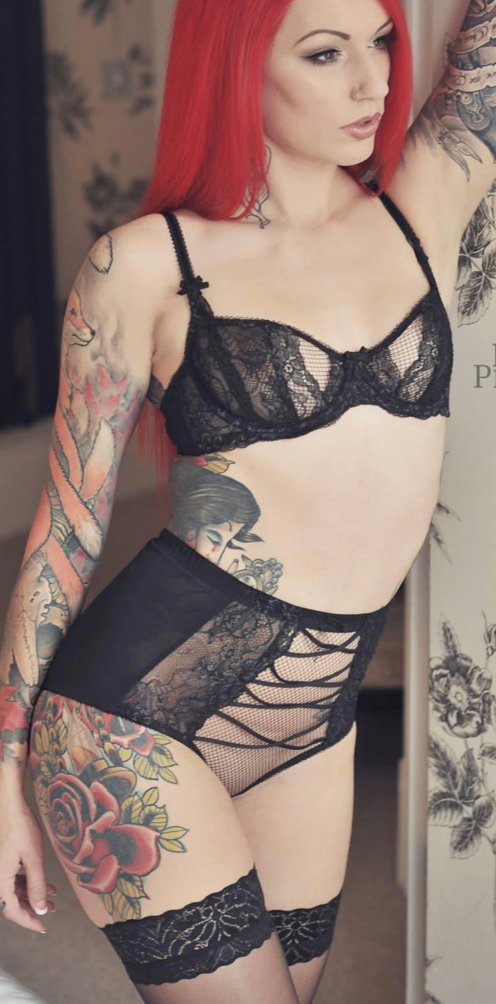 Agent provocateur black lace set