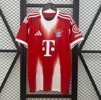 Image 1 of Bayern 25/26 Home