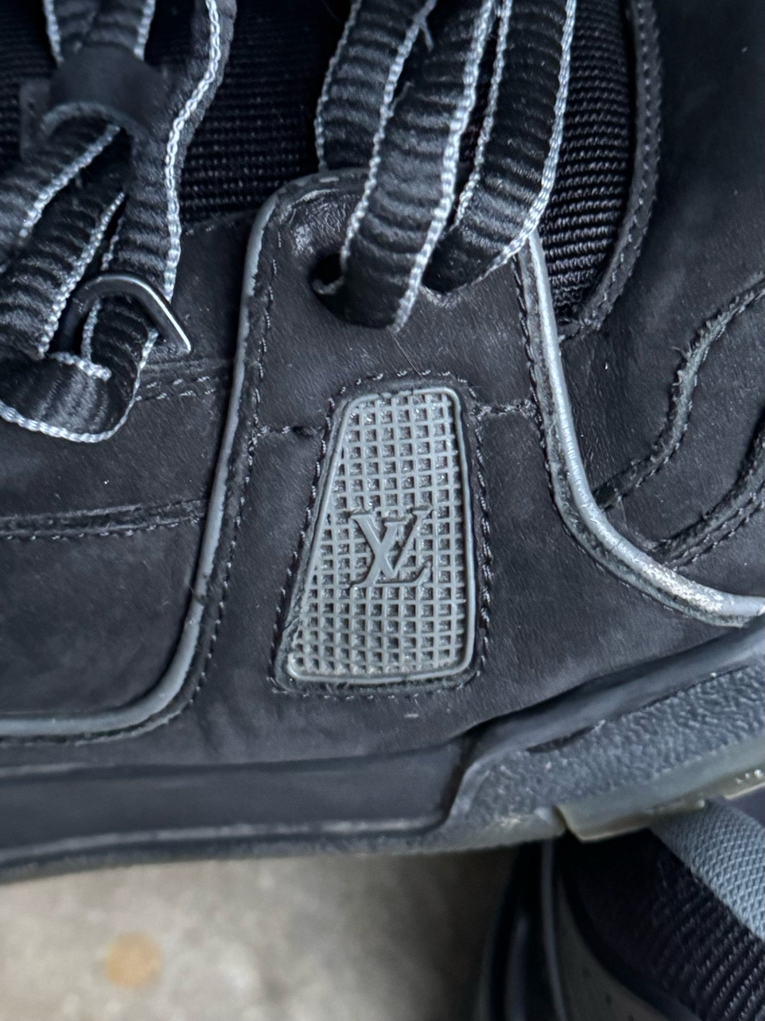 Image of LV OG Virgil Trainers