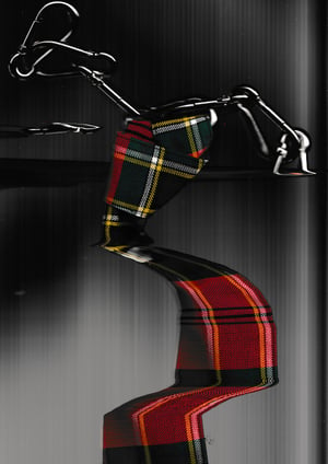 Carabiner - Tartan Red