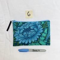 Image 2 of Wiliam Morris Pouch No.6