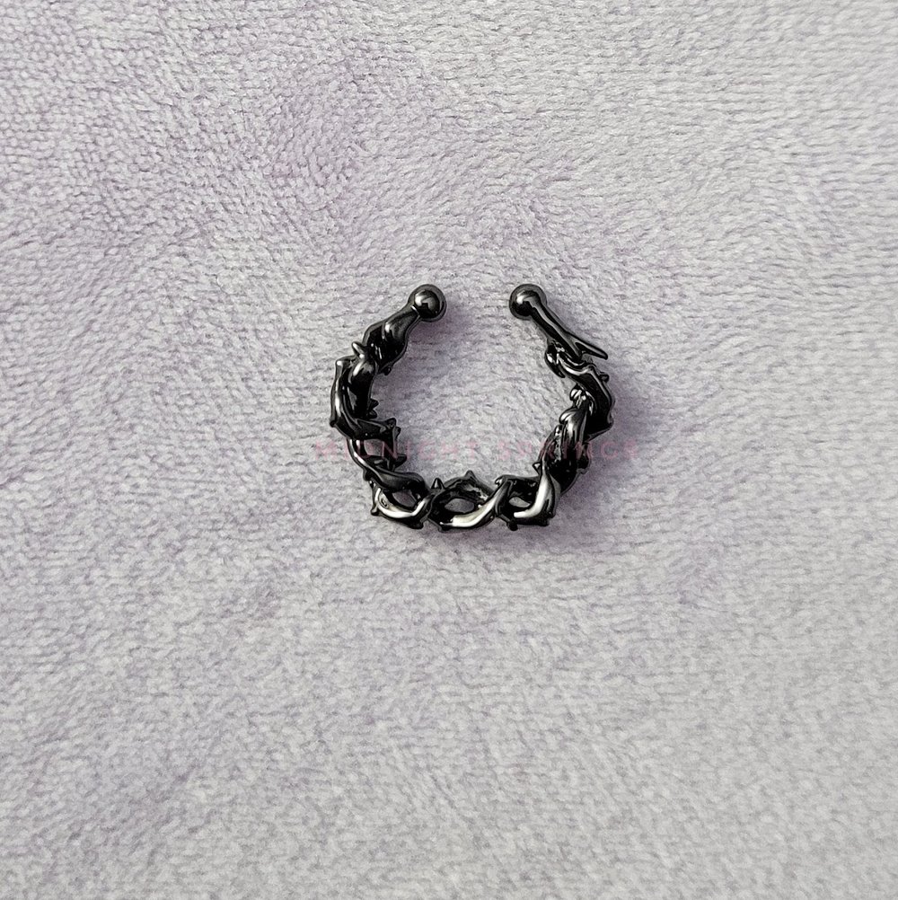 Image of [PREORDER] Thorns Septum Rings - 16G and Faux